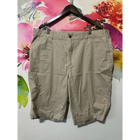 TravelSmith Pants - Travel Smith Bermuda  Shorts - Size 20W - Color Tan - Plus Size